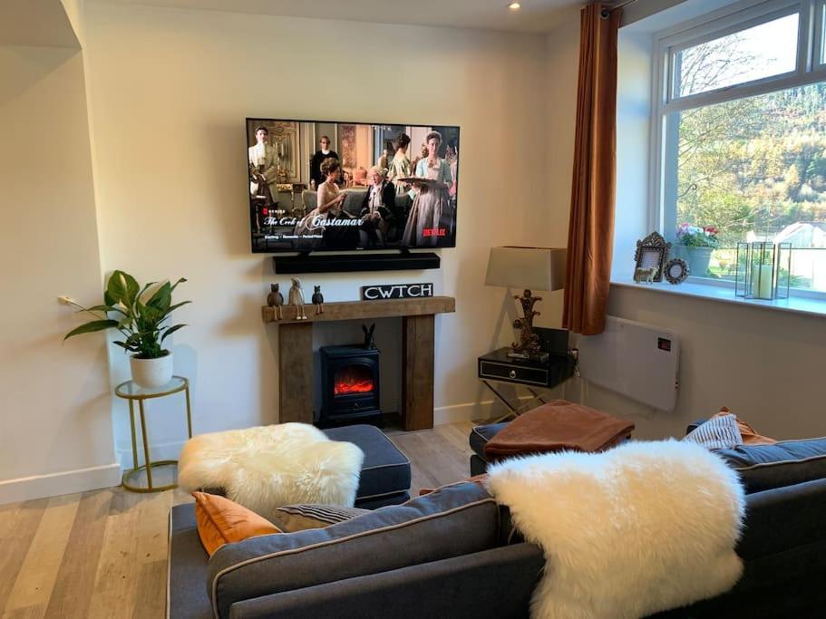 Renovated Miner'S Cottage - Family & Dog Friendly Abertillery Esterno foto